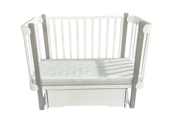 Детская кроватка Кедр Adele с ящиком фото 1