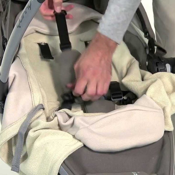 Конверт для новорожденных Quinny в детскую коляску фото 2