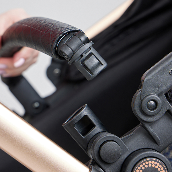 Детская коляска-трансформер Sweet Baby Ranger 2 в 1 на золотой раме фото 13