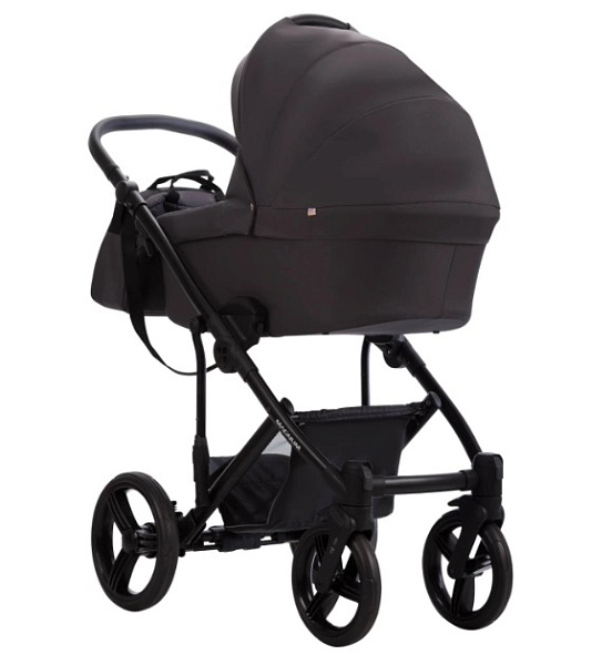 Детская коляска Bebetto Magnum Light 2 в 1 фото 3