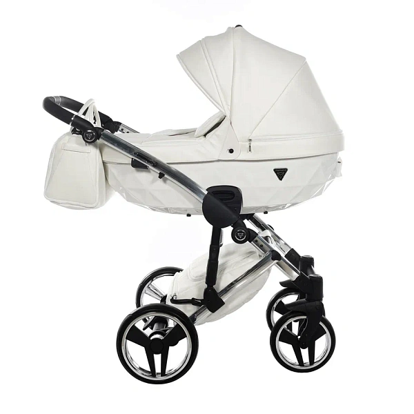 Детская коляска Junama Diamond Individual V2 3 в 1 на серебряной раме фото 1