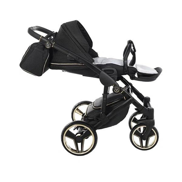 Детская коляска Junama Diamond Mirror V2 3 в 1 на черной раме фото 5