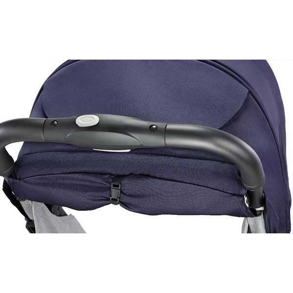 Детская прогулочная коляска Inglesina Quid с накидкой для ног фото 9