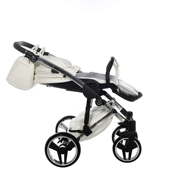 Детская коляска Junama Diamond Individual V2 3 в 1 на серебряной раме фото 18