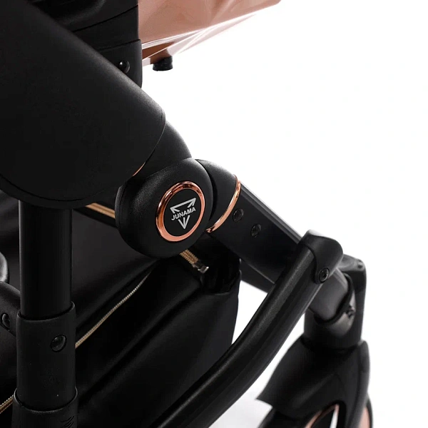 Детская коляска Junama Diamond Mirror Satin V2 3 в 1 на черной раме фото 10